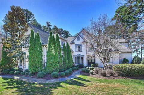 16824 Flying Jib Rd, Cornelius, NC 28031
