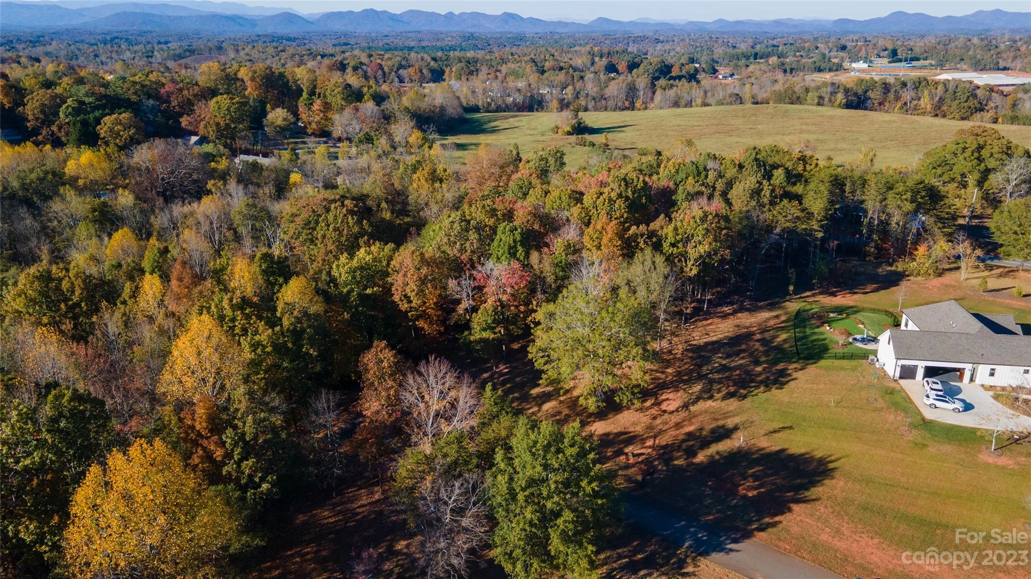 0000 Carriage 18 Dr Unit 18  