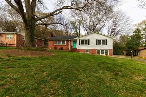 905 Spring Garden Dr, Shelby, NC 28150