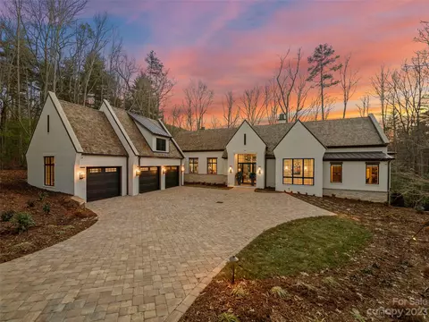 308 Flowering Vine Ct, Asheville, NC 28803