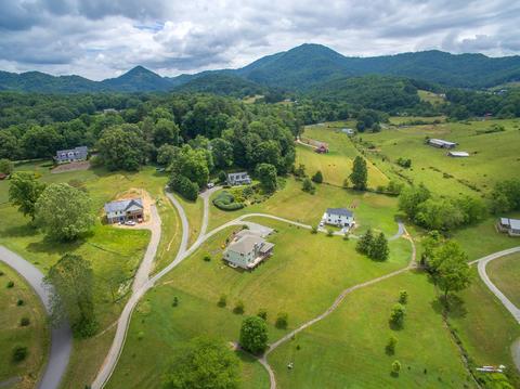 750 Iron Tree Dr, Clyde, NC 28721 photo 16