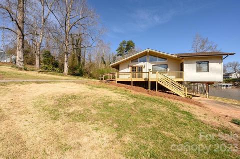 111 Lakeside Loop, Hickory, NC 28601 photo 5