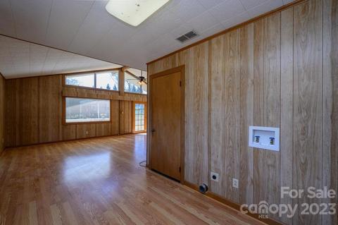 111 Lakeside Loop, Hickory, NC 28601 photo 32