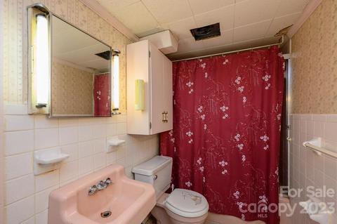 111 Lakeside Loop, Hickory, NC 28601 photo 40