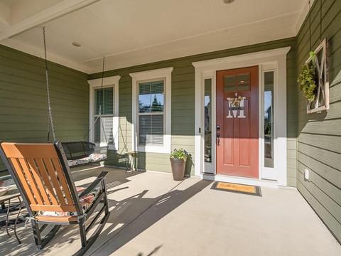 631 Daventry Ct, Clover, SC 29710 photo 2