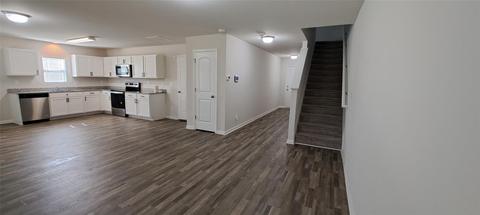 110 Mel Ln, Crouse, NC 28033 photo 4