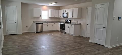 110 Mel Ln, Crouse, NC 28033 photo 5