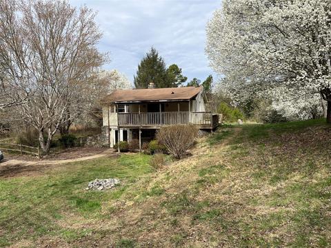 40 Smith Valley Rd, Alexander, NC 28701 photo 2