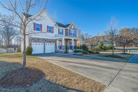 2081 Feldspar Dr, Davidson, NC 28036 photo 3