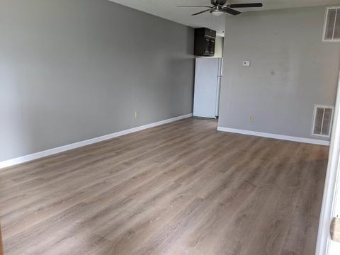 1615 Conover Blvd, Conover, NC 28613 photo 3
