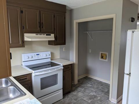 1615 Conover Blvd, Conover, NC 28613 photo 8