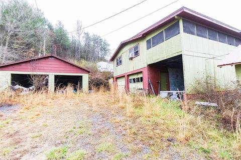 60 Gravel Dr, Sylva, NC 28779