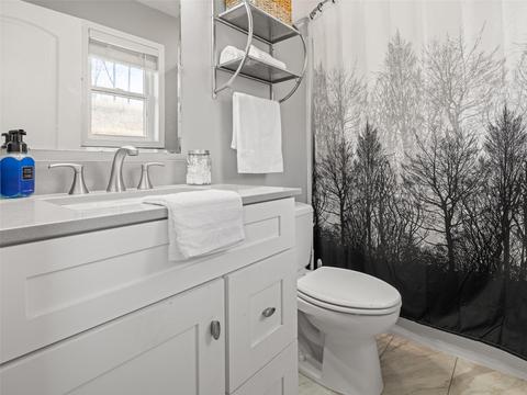 150 Barefoot Rdg, Clyde, NC 28721 photo 9