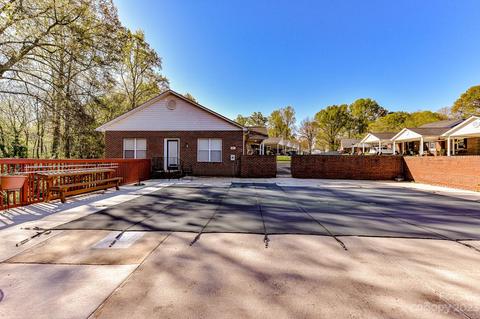 19966 Oak Leaf Cir, Cornelius, NC 28031 photo 16