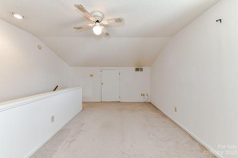 19966 Oak Leaf Cir, Cornelius, NC 28031 photo 13