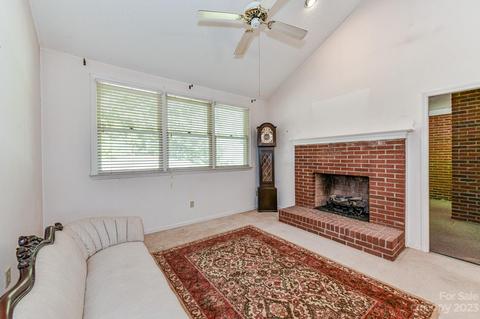 19966 Oak Leaf Cir, Cornelius, NC 28031 photo 7