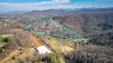00000 Walking Horse Trl, Candler, NC 28715