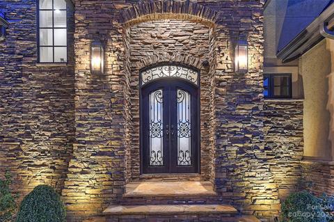16446 Pinwhenny Rd, Cornelius, NC 28031 photo 6