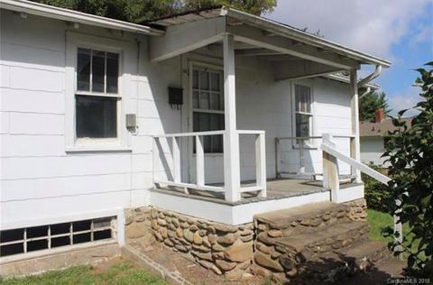 92 Watts St, Canton, NC 28716 photo 3