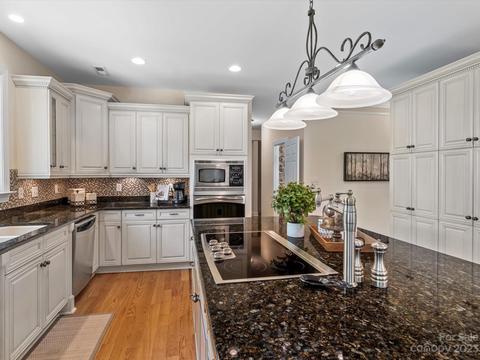 251 Bent Tree Dr, Stanley, NC 28164 photo 9