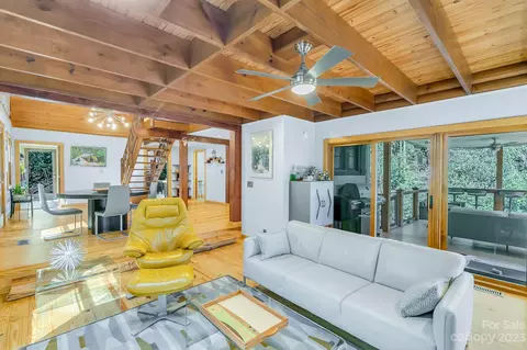 449 Old Powell Rd, Brevard, NC 28712