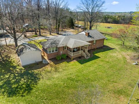 280 Jefferson Rd, Mooresboro, NC 28114