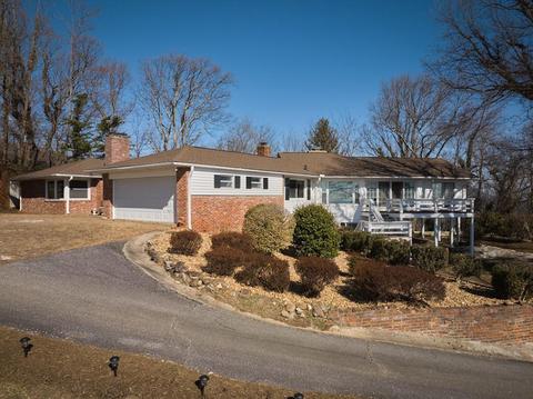 2871 Hogback Mountain Rd, Tryon, NC 28782 photo 1