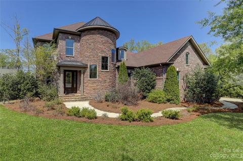 13923 Rhone Valley Dr, Charlotte, NC 28278