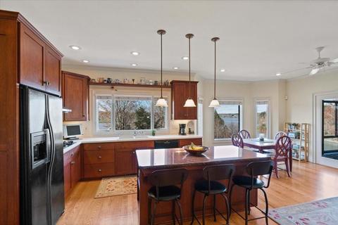 182 Mariners Point Ln, Hickory, NC 28601 photo 10