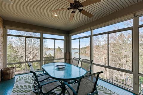 182 Mariners Point Ln, Hickory, NC 28601 photo 16