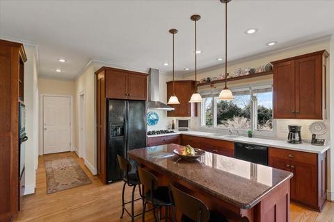 182 Mariners Point Ln, Hickory, NC 28601 photo 11
