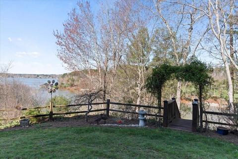 182 Mariners Point Ln, Hickory, NC 28601 photo 37