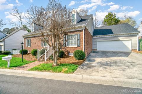 233 Kings Creek Ct NE, Concord, NC 28025