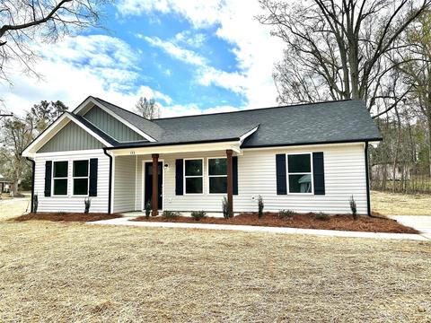 153 Northside Cir, Heath Springs, SC 29058