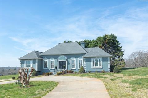 166 Tar Heel Dr, Forest City, NC 28043