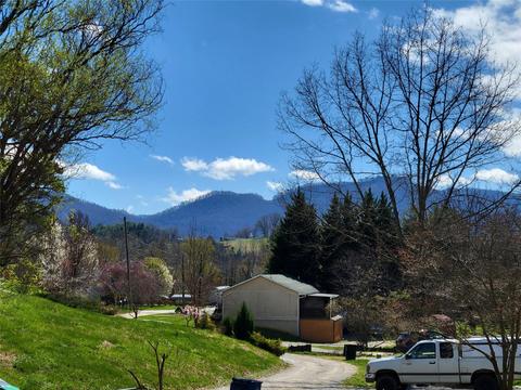 53 Whisper St, Clyde, NC 28721 photo 5