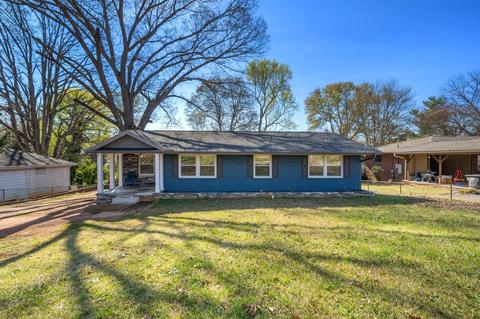 10 Lynhurst Dr, Greenville, SC 29611