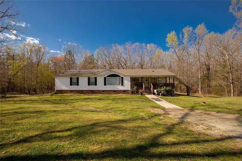 204 Farthing Dr, Lancaster, SC 29720 photo 1
