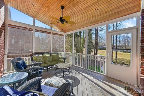 18725 Dembridge Dr, Davidson, NC 28036 photo 28