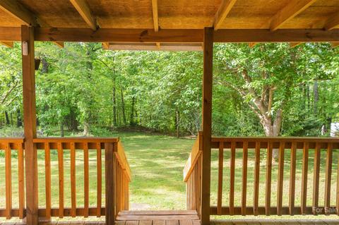 130 Misery Ridge Trl, Mill Spring, NC 28756 photo 4