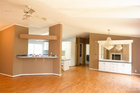 130 Misery Ridge Trl, Mill Spring, NC 28756 photo 8