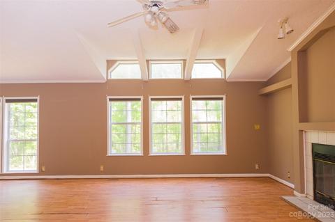 130 Misery Ridge Trl, Mill Spring, NC 28756 photo 5