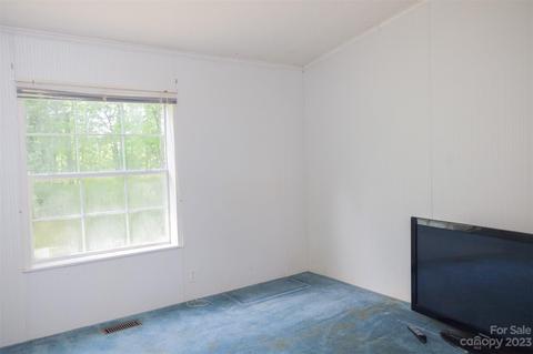 130 Misery Ridge Trl, Mill Spring, NC 28756 photo 20