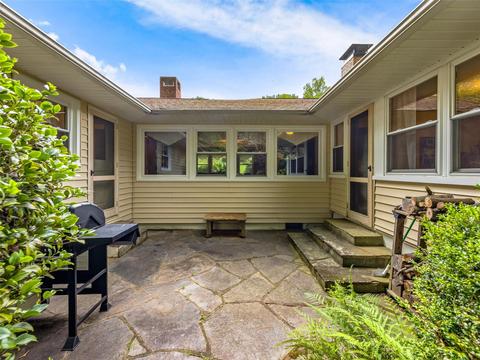 1956 Warrior Dr, Tryon, NC 28782 photo 11