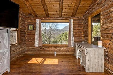 883 Hidden Valley Rd, Clyde, NC 28721 photo 14