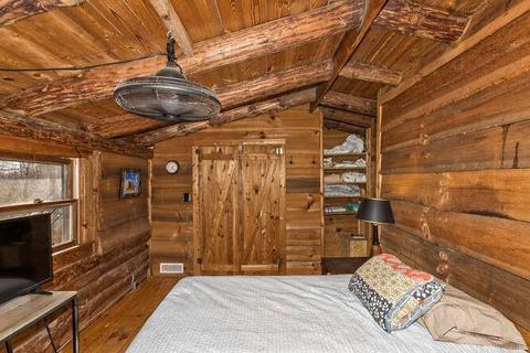 883 Hidden Valley Rd, Clyde, NC 28721 photo 34