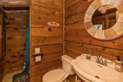 883 Hidden Valley Rd, Clyde, NC 28721 photo 30