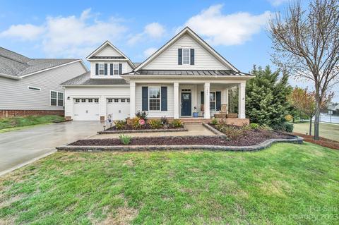 1006 Cameron Creek Pkwy, Tega Cay, SC 29708