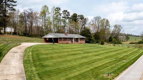 2416 Dudley Shoals Rd, Taylorsville, NC 28681