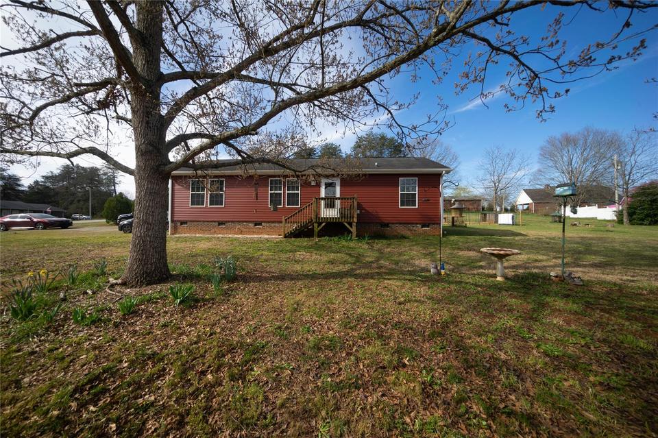  4035 Hazelwood Ln, Maiden, NC 28650 photo 2